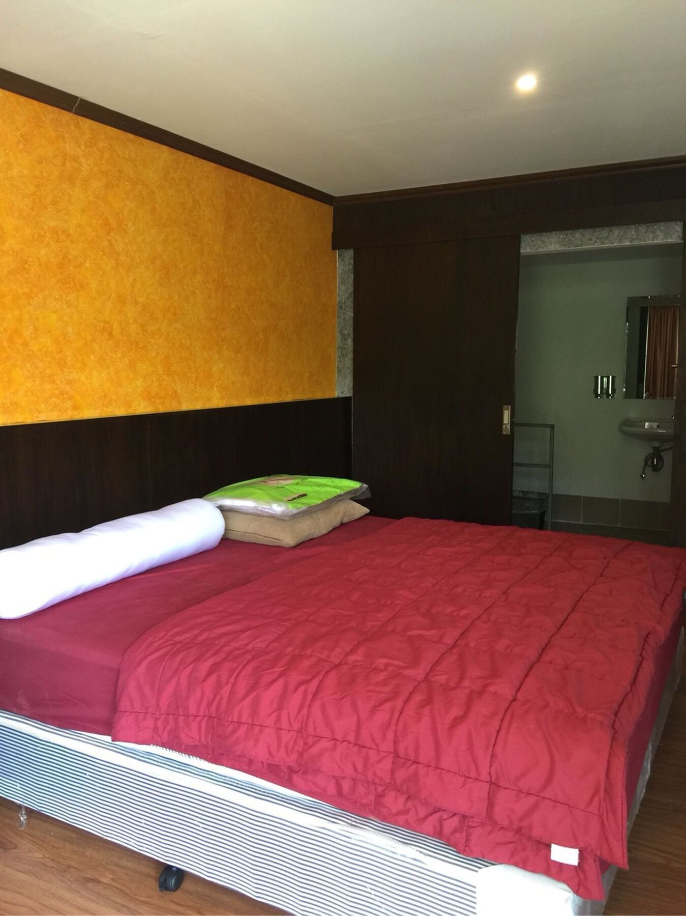 Pcr Guesthouse Kata ภายนอก รูปภาพ